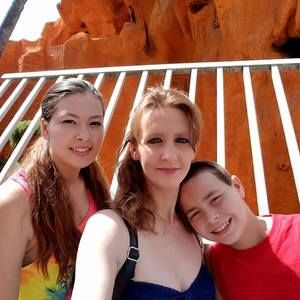 Meet your Posher, Holly